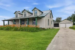 2283 E 2750th St, Kewanee, IL 61443 - Photo 3
