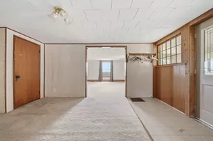 2283 E 2750th St, Kewanee, IL 61443 - Photo 17