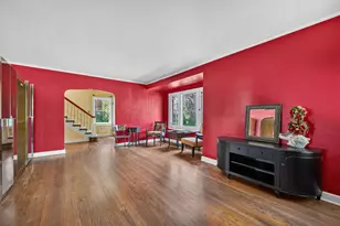 208 Robert Ave, Rockford, IL 61107 - Photo 5