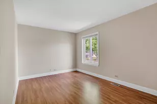 1407 Quaker Ln, Prospect Heights, IL 60070 - Photo 13