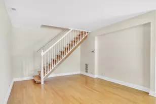 1407 Quaker Ln, Prospect Heights, IL 60070 - Photo 11