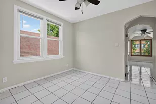 5107 W Berenice Ave, Chicago, IL 60641 - Photo 31