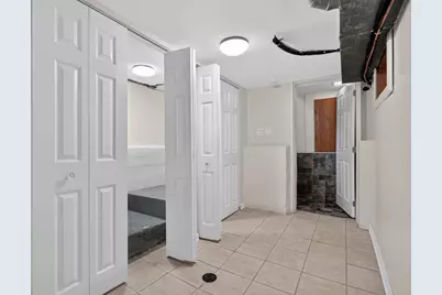 5107 W Berenice Avenue, Chicago, IL 60641 - Photo 37