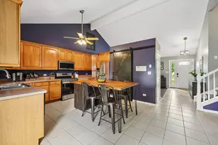 24857 Buttercup Ln, Manhattan, IL 60442 - Photo 9