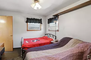 244 S Circle Dr, Addison, IL 60101 - Photo 11