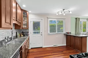 [Address not provided], Mount Prospect, IL 60056 - Photo 9