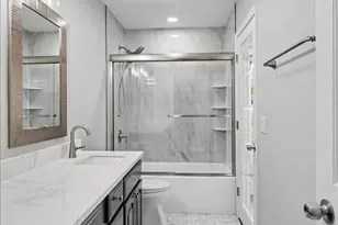 30W281 Heather Ct, Warrenville, IL 60555 - Photo 17