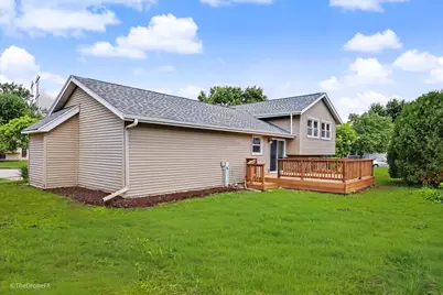 30W281 Heather Court, Warrenville, IL 60555 - Photo 5