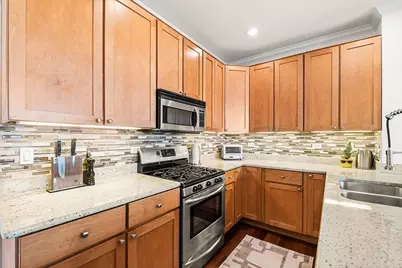 1056 W Lawrence Avenue #4A, Chicago, IL 60640 - Photo 9