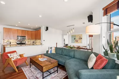 1056 W Lawrence Avenue #4A, Chicago, IL 60640 - Photo 3