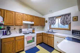 1868 Wolverine Rd, Dixon, IL 61021 - Photo 9