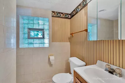 8101 White Avenue, Lyons, IL 60534 - Photo 19