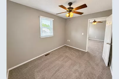 202 W Cedar Street, Leroy, IL 61752 - Photo 27