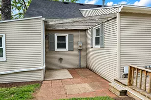 202 W Cedar St, Leroy, IL 61752 - Photo 29