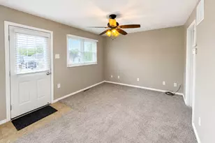 202 W Cedar St, Leroy, IL 61752 - Photo 5
