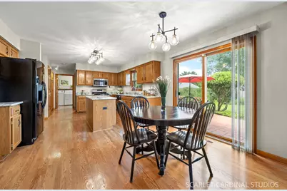 1119 Book Road, Naperville, IL 60540 - Photo 3