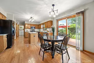 1119 Book Rd, Naperville, IL 60540 - Photo 3