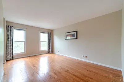 805 Garfield Avenue, Libertyville, IL 60048 - Photo 13