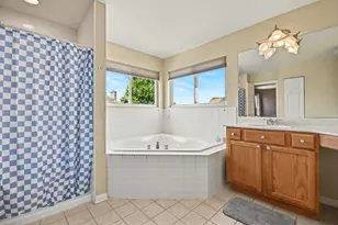 88 Westbourne Ave, Sugar Grove, IL 60554 - Photo 17