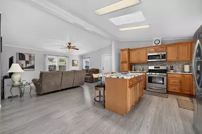5604 Irving Boulevard, Machesney Park, IL 61115 - Photo 11