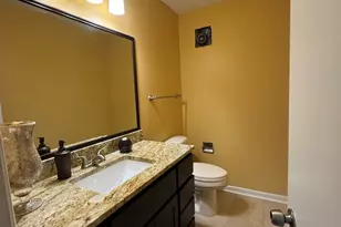 3425 83rd St, Woodridge, IL 60517 - Photo 15