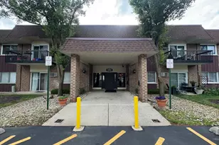 3425 83rd St, Woodridge, IL 60517 - Photo 1