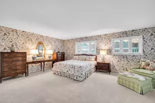1050 Higgins Rd, Park Ridge, IL 60068 - Photo 15