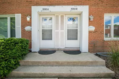 1050 Higgins Road #B, Park Ridge, IL 60068 - Photo 3