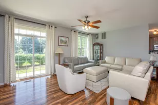 1861 Foxridge Ct, Aurora, IL 60502 - Photo 5