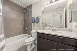 840 Center St, Des Plaines, IL 60016 - Photo 13