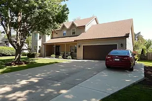 386 Hoyer Ct, Naperville, IL 60565 - Photo 49