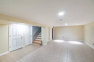 33 Briarwood Ln, Palatine, IL 60067 - Photo 19