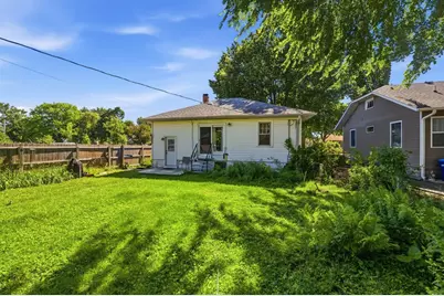 228 Anderson Boulevard, Geneva, IL 60134 - Photo 5