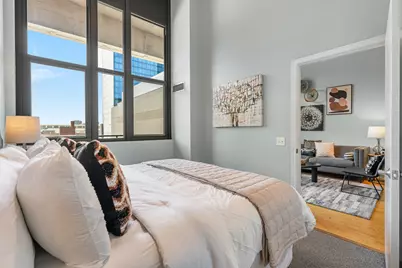 320 E 21st Street #615, Chicago, IL 60616 - Photo 11