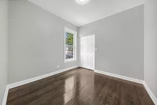 8948 S Morgan St, Chicago, IL 60620 - Photo 9
