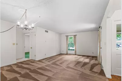 2107 Gunn Drive, Champaign, IL 61821 - Photo 11