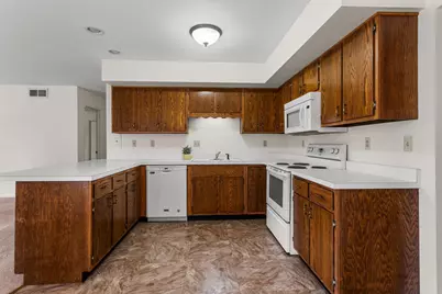 2107 Gunn Drive, Champaign, IL 61821 - Photo 17