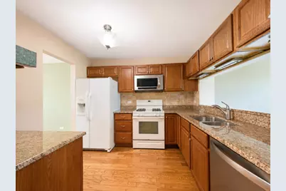1696 Vermont Drive, Elk Grove Village, IL 60007 - Photo 3