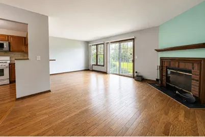 1696 Vermont Drive, Elk Grove Village, IL 60007 - Photo 5