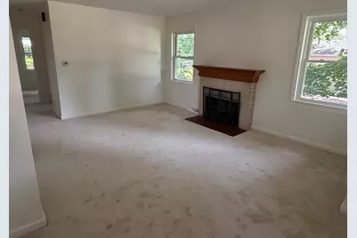 150 Woodland Road, Libertyville, IL 60048 - Photo 5