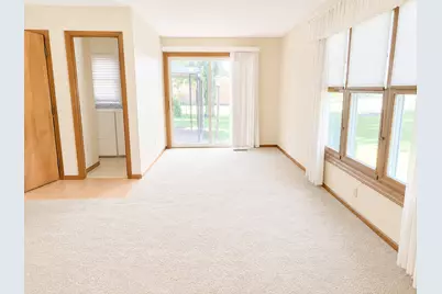 2104 Melvin Road, Rock Falls, IL 61071 - Photo 9