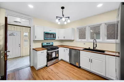 8541 S Paulina Street, Chicago, IL 60620 - Photo 11