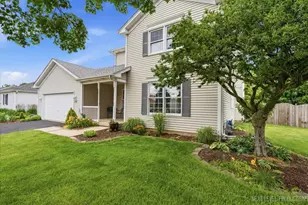 436 Banbury Ave, Elburn, IL 60119 - Photo 3