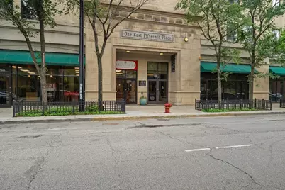 1529 S State Street #10B, Chicago, IL 60605 - Photo 1