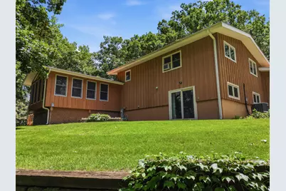 14950 Melinda Drive, Morrison, IL 61270 - Photo 13