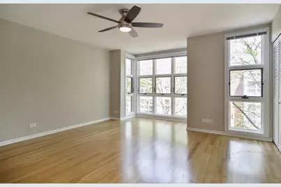 2365 N Wayne Avenue, Chicago, IL 60614 - Photo 21