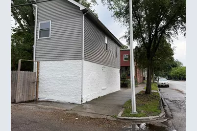 1715 E 70th Street, Chicago, IL 60649 - Photo 15