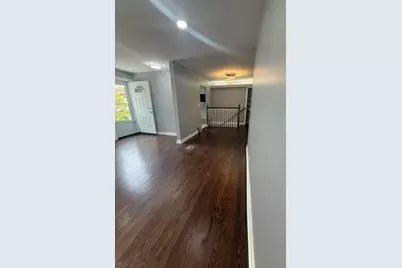 7323 N Damen Avenue, Chicago, IL 60645 - Photo 3