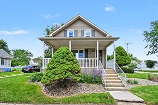 321 E Main St, Peotone, IL 60468 - Photo 1