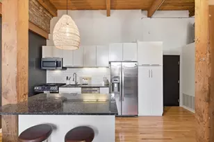 2510 N Wayne Ave, Chicago, IL 60614 - Photo 5